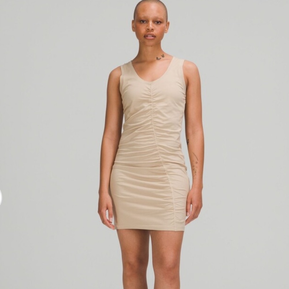 Lululemon LA Tight-To-Body Ruched Dress